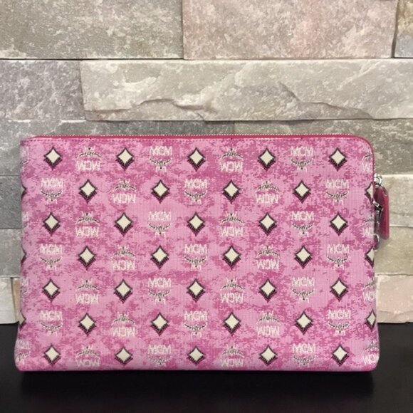 MCM Portuna Medium Pouch - Picture 8 of 11